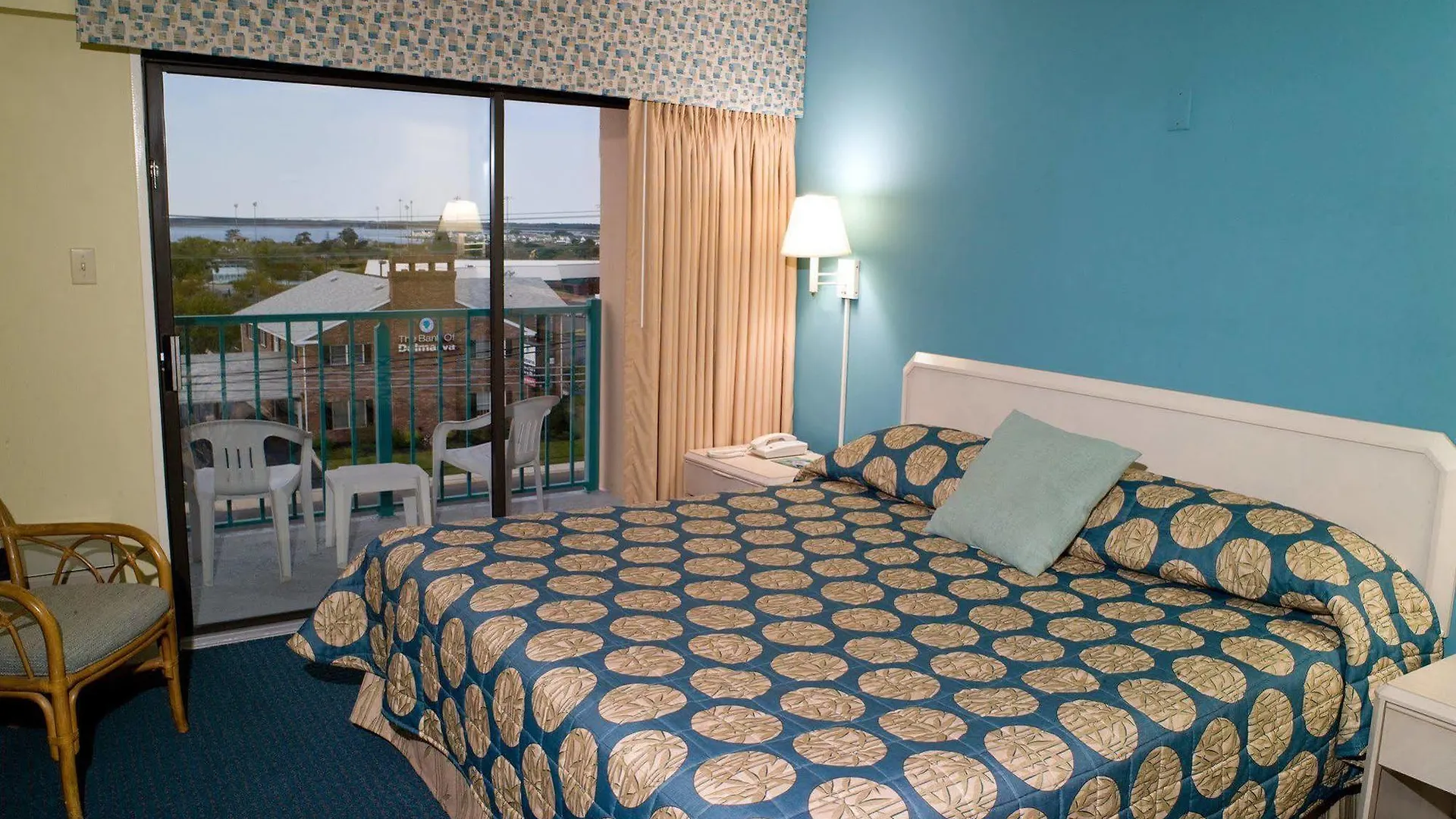 Cayman Suites Hotel Ocean City