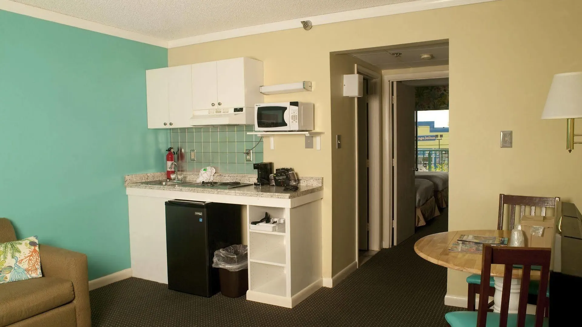 Cayman Suites Hotel Ocean City 3*,  United States