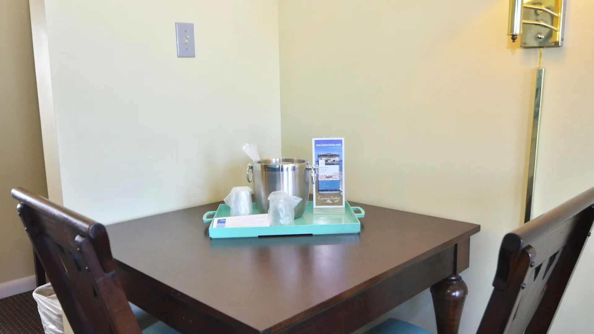 Cayman Suites Hotel Ocean City